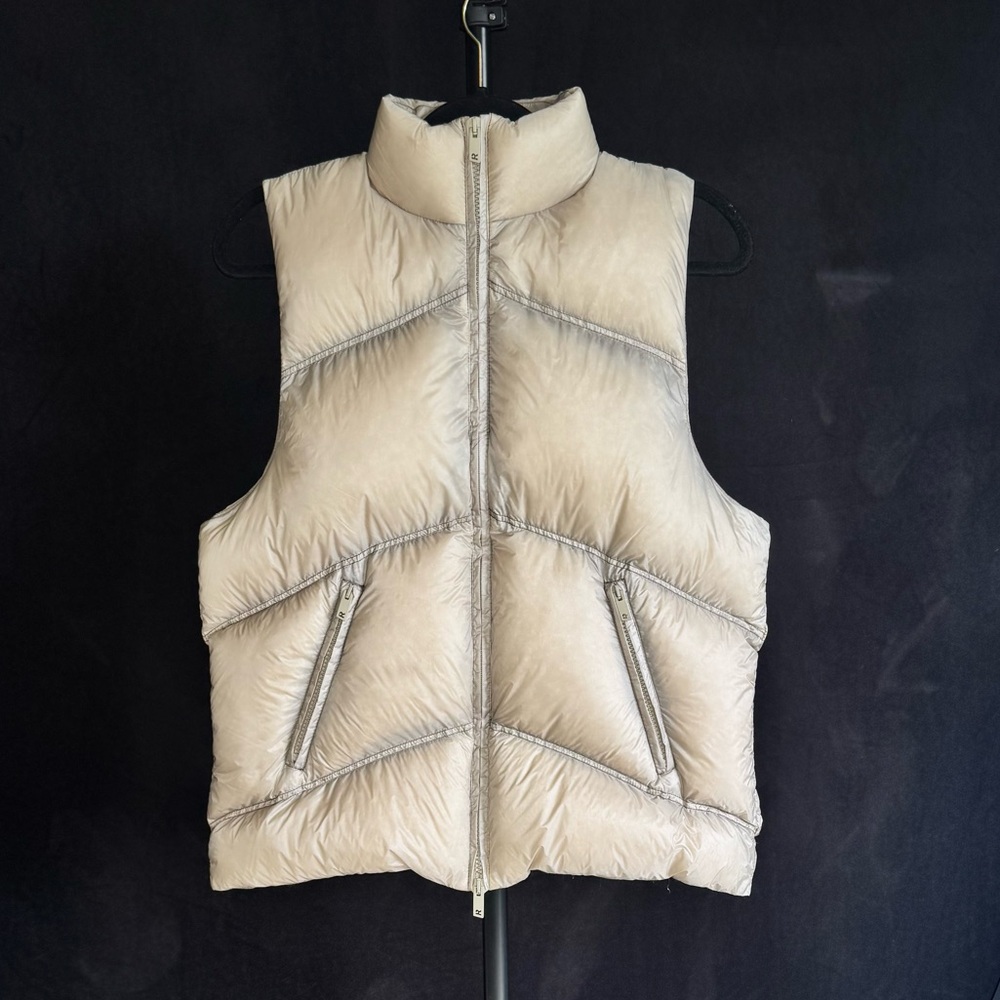 Represent Washed Puffer Gilet (Vest) - Wheat